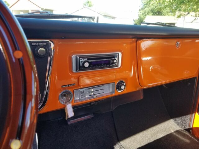GMC Sierra 1970 image number 46