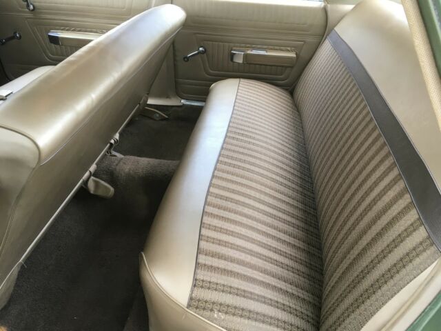 Plymouth Fury 1968 image number 3