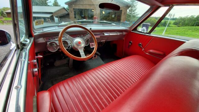 Studebaker Commander 1953 image number 16