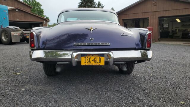 Studebaker Commander 1953 image number 23