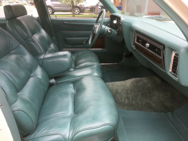Chrysler LeBaron 1979 image number 28