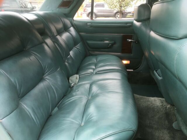Chrysler LeBaron 1979 image number 29