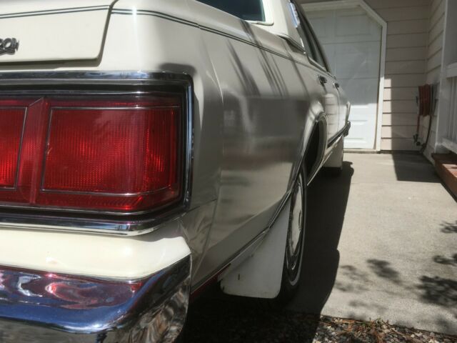 Chrysler LeBaron 1979 image number 34