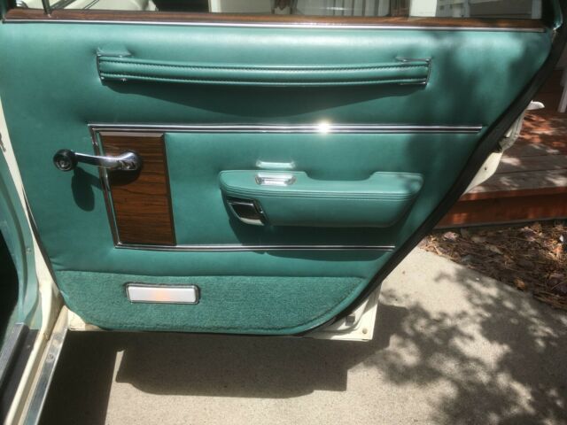 Chrysler LeBaron 1979 image number 42