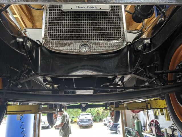 Ford Model A 1929 image number 17
