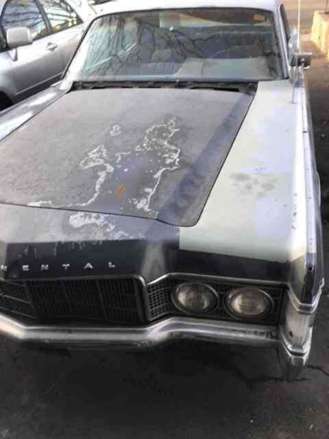 Lincoln Continental 1969 image number 17