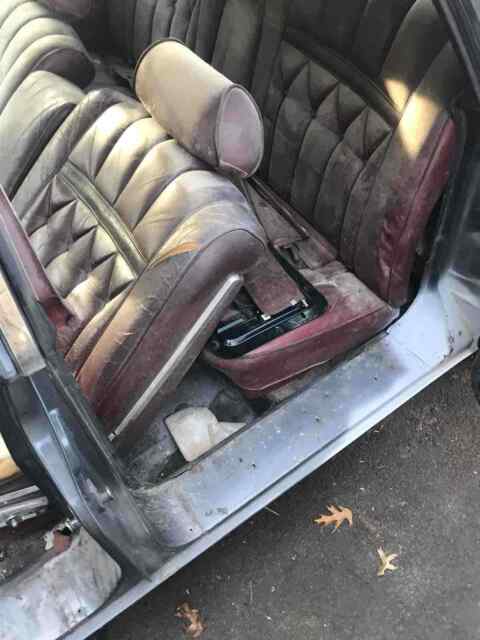Lincoln Continental 1969 image number 23