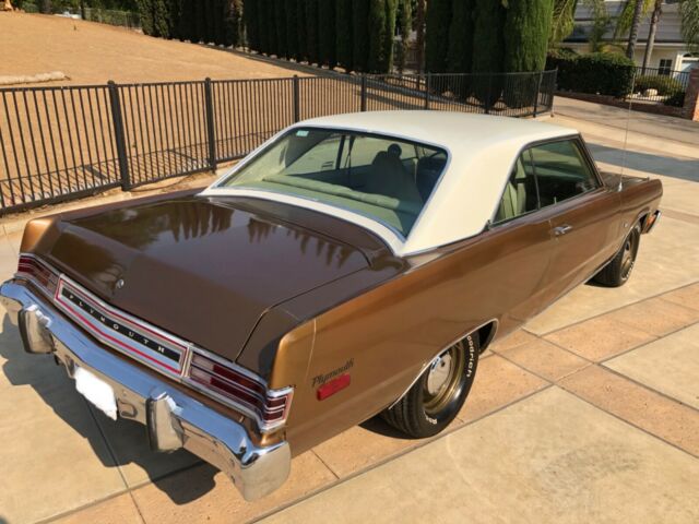 Plymouth Valiant 1976 image number 30