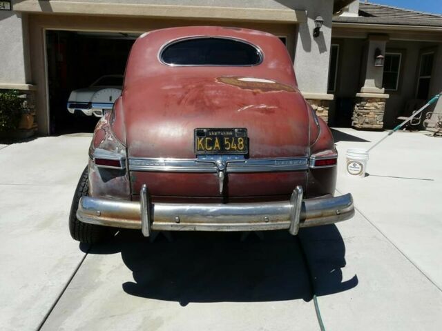 Ford Mustang 1947 image number 1