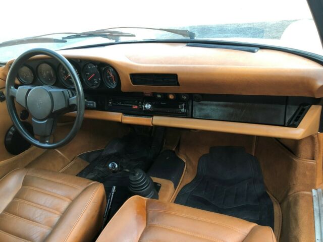 Porsche 911 1977 image number 36