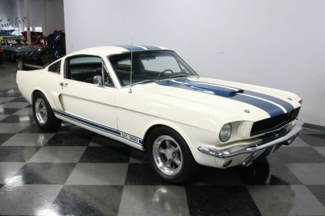 Ford Mustang 1965 image number 36