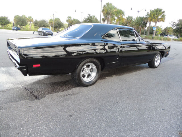 Dodge Coronet 1969 image number 1