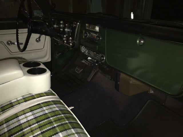 Chevrolet C10/K10 1972 image number 16