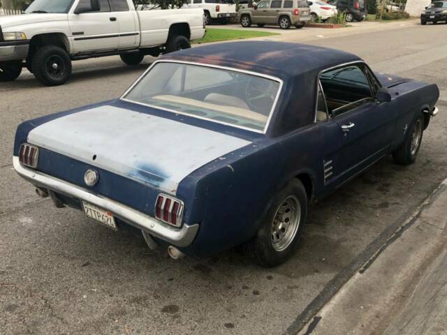 Ford Mustang 1966 image number 25