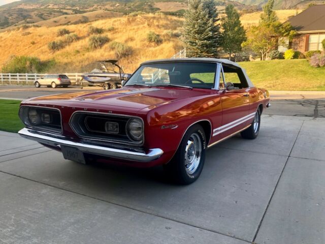Plymouth Barracuda 1967 image number 3