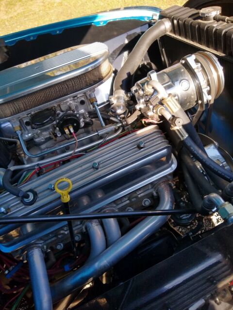 Ford Deluxe 1949 image number 22