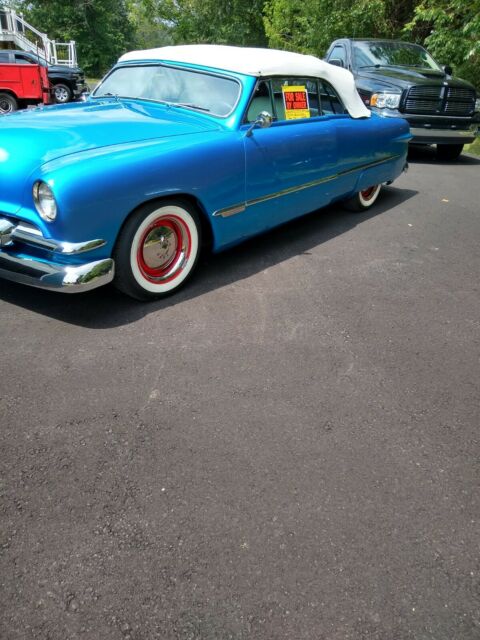 Ford Deluxe 1949 image number 47