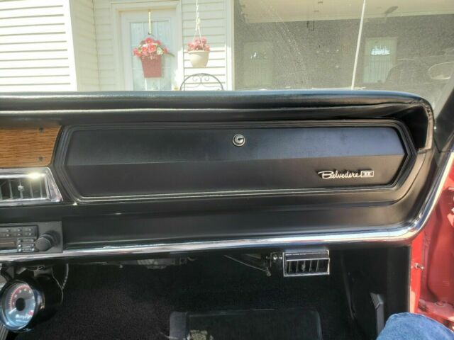 Plymouth Belvedere 1966 image number 1