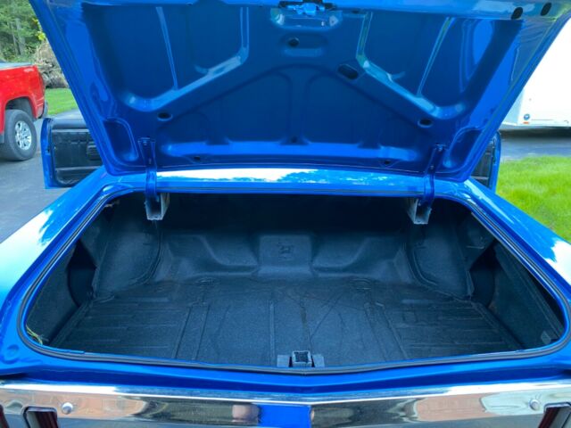 Chevrolet Impala 1970 image number 6
