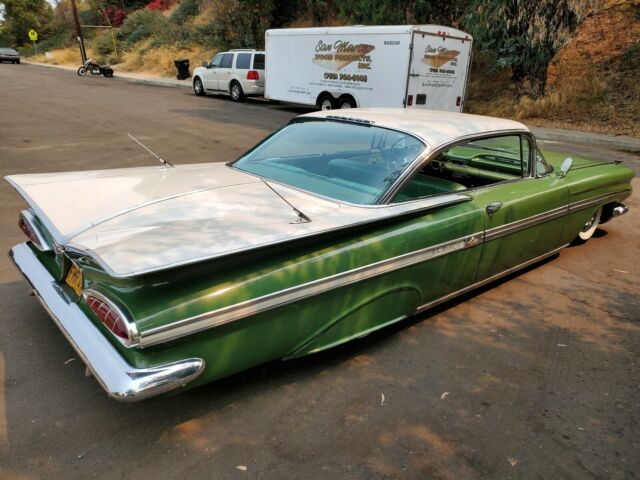 Chevrolet Impala 1959 image number 10