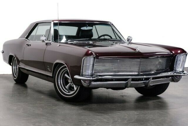 Buick Riviera 1965 image number 3