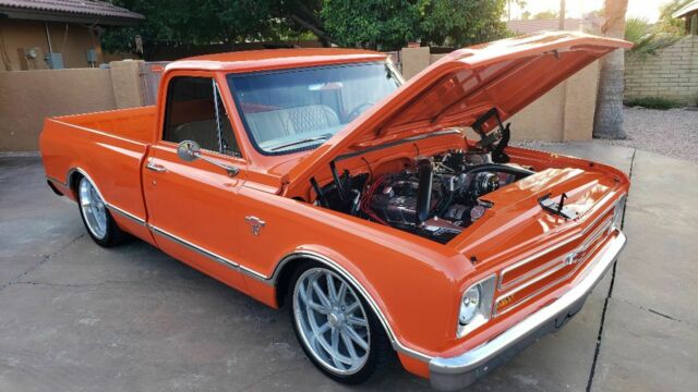 Chevrolet C-10 1967 image number 10