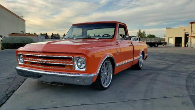 Chevrolet C-10 1967 image number 13