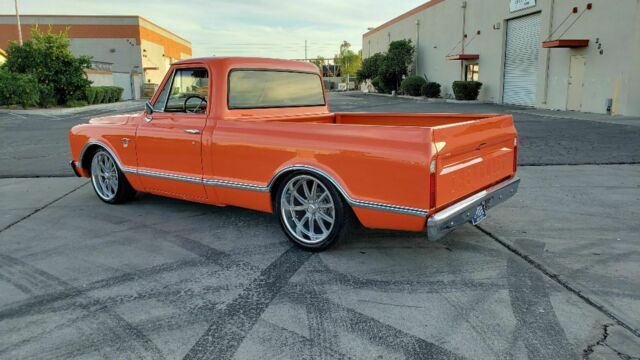 Chevrolet C-10 1967 image number 3