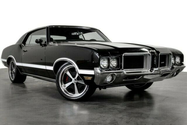 Oldsmobile Cutlass 1972 image number 7
