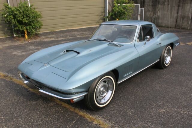 Chevrolet Corvette 1967 image number 24