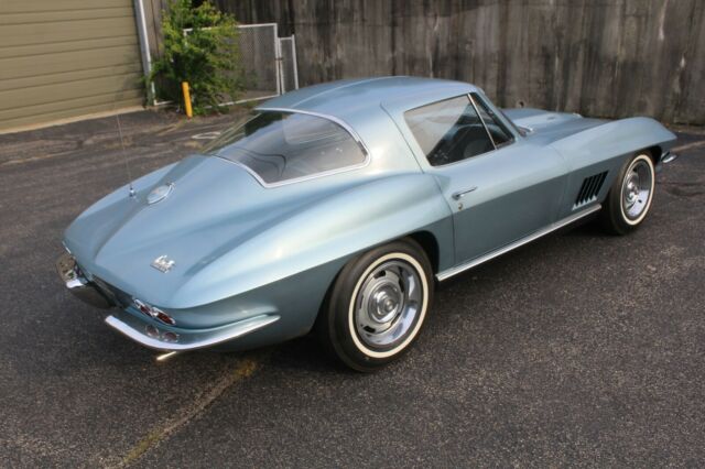 Chevrolet Corvette 1967 image number 26