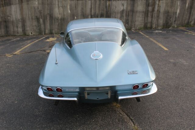 Chevrolet Corvette 1967 image number 31