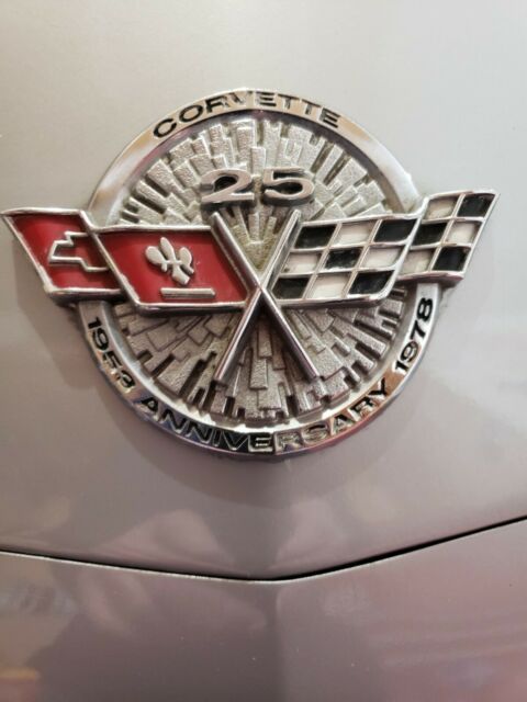 Chevrolet Corvette 1978 image number 17