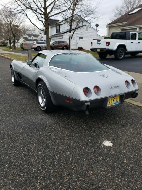 Chevrolet Corvette 1978 image number 2