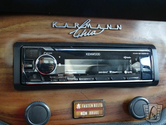 Volkswagen Karmann Ghia 1974 image number 13