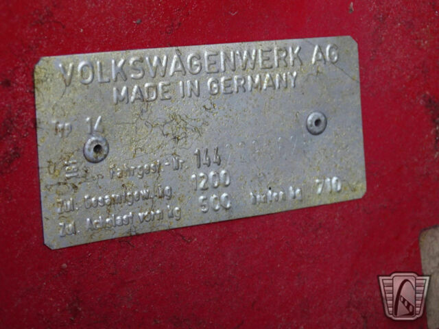 Volkswagen Karmann Ghia 1974 image number 42