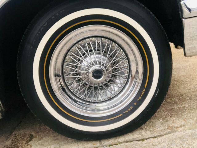 Cadillac DeVille 1970 image number 25