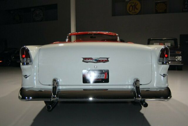 Chevrolet Bel Air/150/210 1955 image number 11