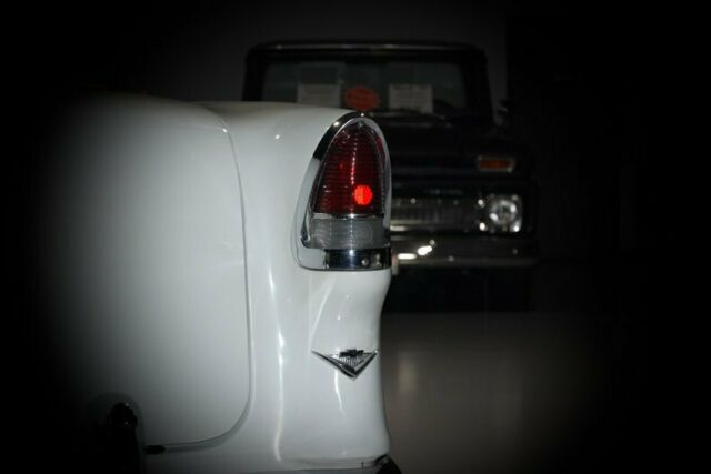 Chevrolet Bel Air/150/210 1955 image number 15