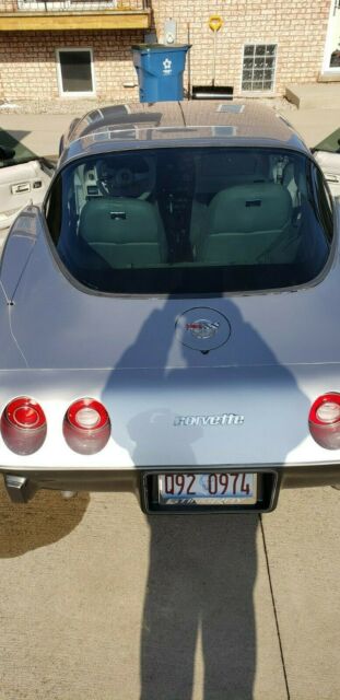 Chevrolet Corvette 1978 image number 11