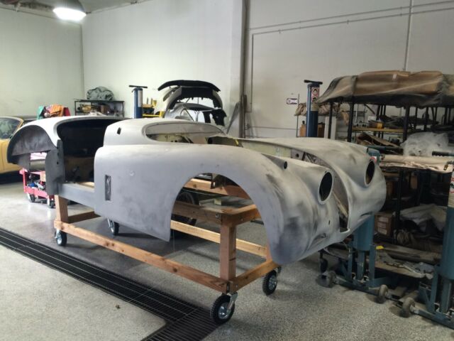 Jaguar XK 1953 image number 11