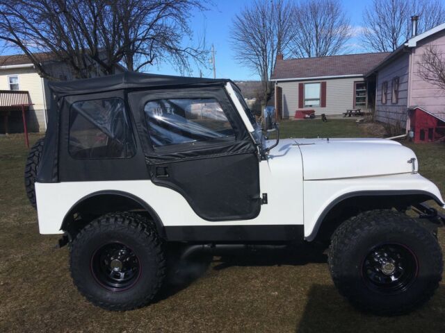 Willys CJ-5 1969 image number 7