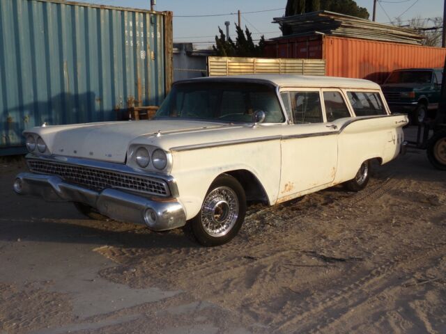 Ford Fairlane 1959 image number 0