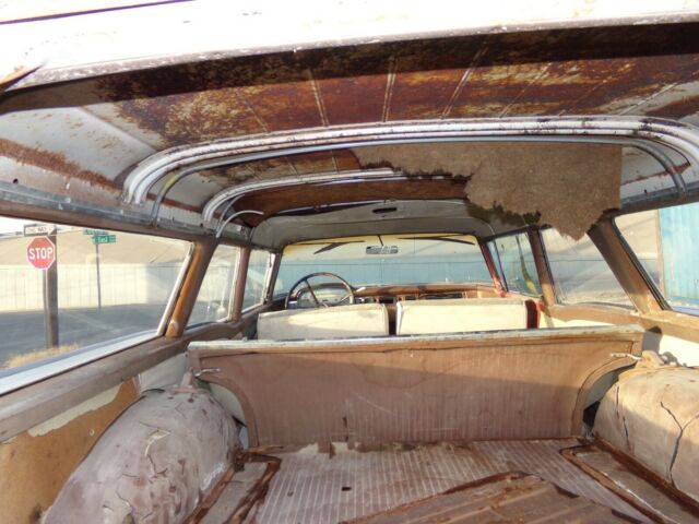 Ford Fairlane 1959 image number 17