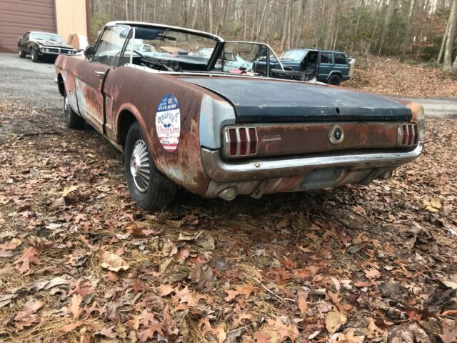 Ford Mustang 1965 image number 15