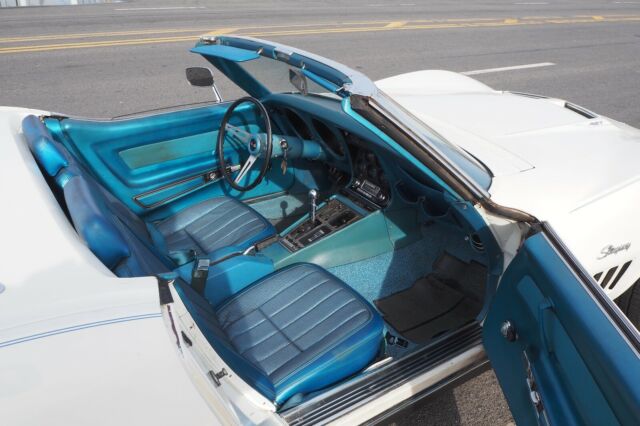 Chevrolet Corvette 1969 image number 27
