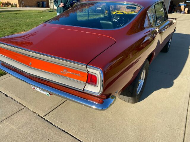 Plymouth Barracuda 1968 image number 4