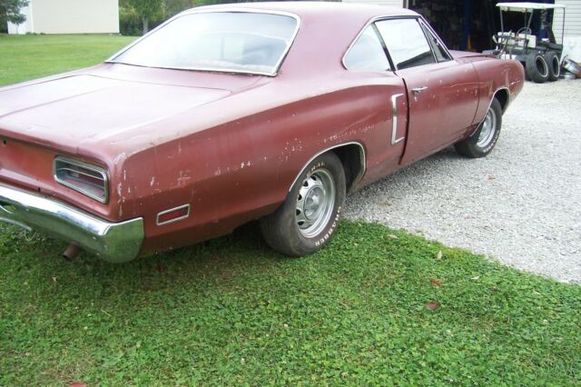Dodge Coronet 1970 image number 16