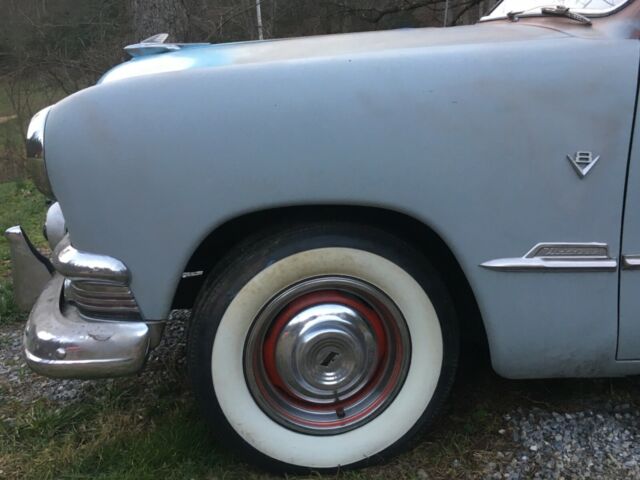 Ford Victoria 1951 image number 10
