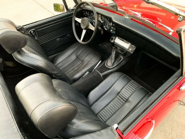 MG Midget 1976 image number 28